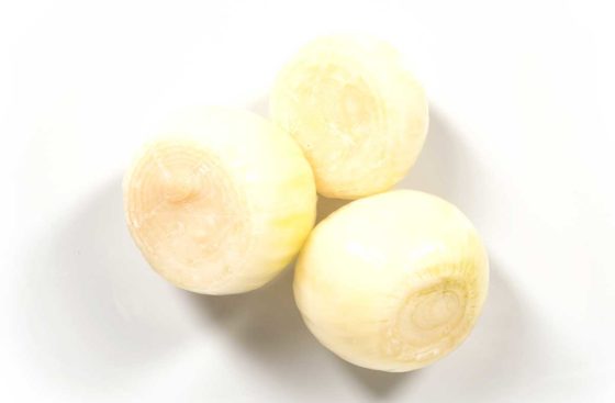 Schälzwiebel Weiß ganz